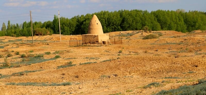 Kulak Ata Mausoleum is located at Sozak settlement. 2024.