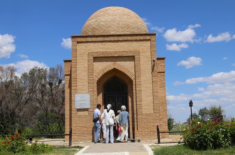 The Gauhar Ana Mausoleum is located at an altitude of 206 meters above sea level, 758 meters east of the Turkestan-Shaulder highway.