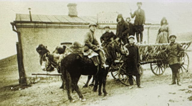 Red line. Karsakpay. 1930