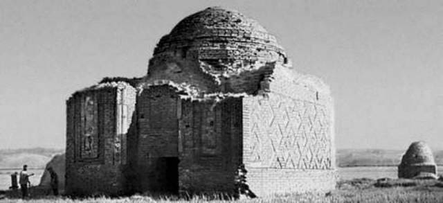 Mausoleum of Alasha Khan. XI - XII century.