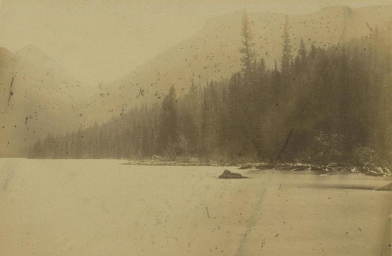 Рахмановское озеро. Фотография Л. К. Полторацкой. 1870-е годы.