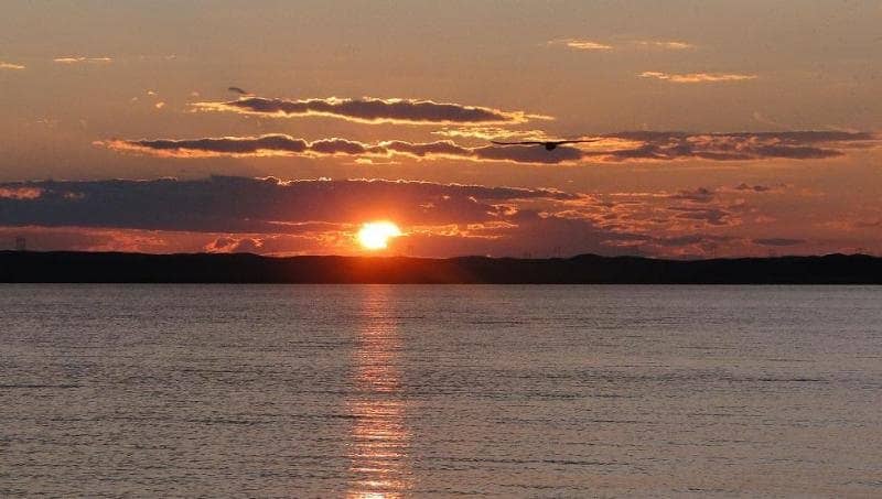 Закат на озере Балхаш.