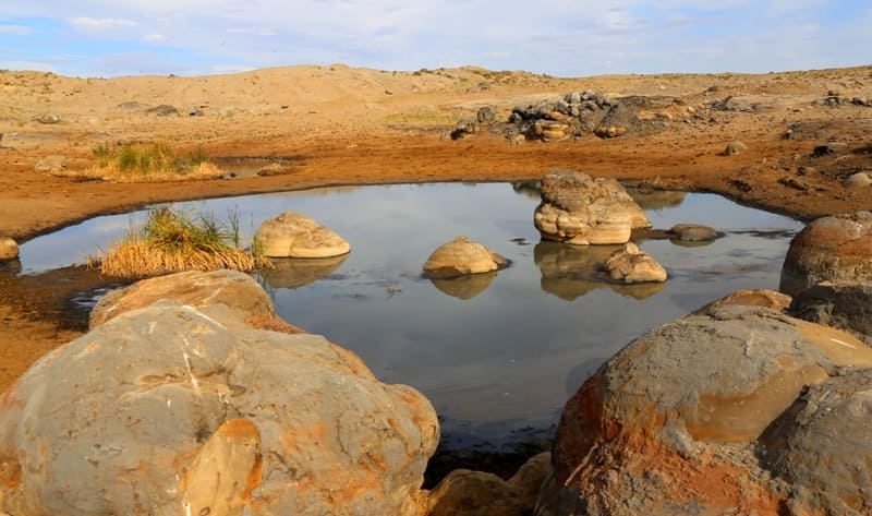 Одно из небольших озер на месторождении Мунайлы-Молы.