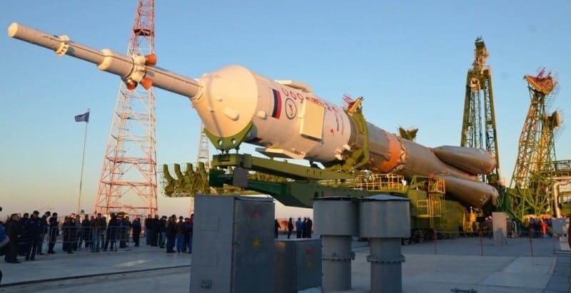 Transportation of RKN "Union-FG" with TRK "The Union of TMA-06M. Baikonur Cosmodrome. Photo of Roskosmos.
