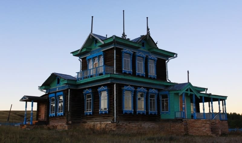 Дом лесничего в Каркаралинском природном парке. 