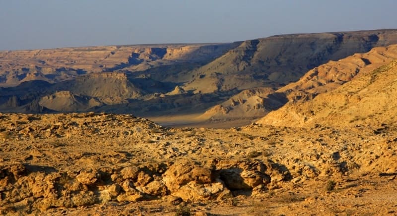 Outskirts of eastern part of Karynzharyk depression cliff.