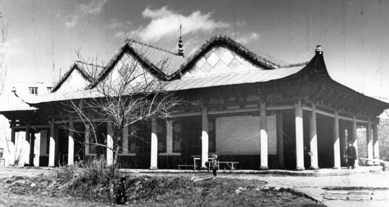 Dungan mosque building. 1930.