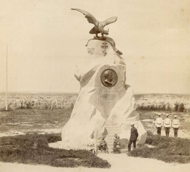 Monument to N.M. Przhevalsky. Around 1910. Photo presumably by P. Leybin, Verny.
