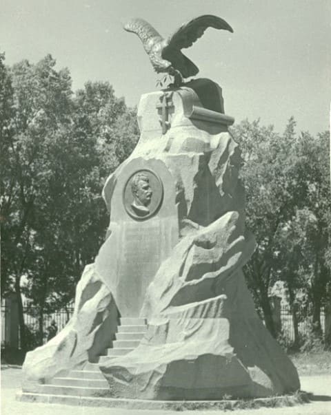 Monument at the grave of N.M. Przhevalsky. 1968.