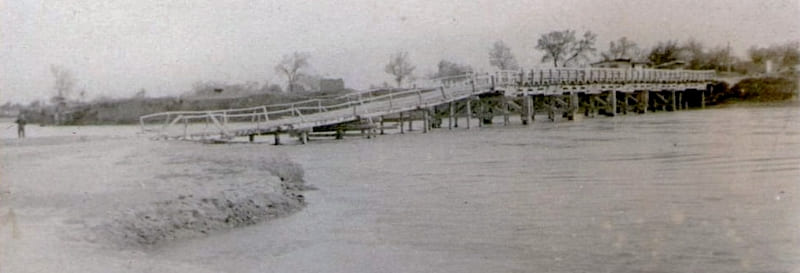 Bridge over the Naryn River. 1930s. Photo from the Central State Archive of the Kyrgyz Republic.