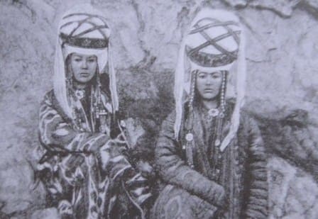 Каракиргизские женщины. Фотография конца XIX века.