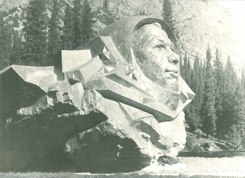 At the opening of the monument to Yuri Gagarin in the Barskoon gorge.