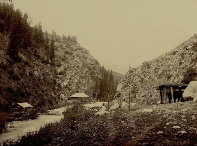Teploklyuchenka mineral springs near Przhevalsk. Photographer: N.A. Krekov. *Views and Types of the Semirechye Region*. 1894. A photographic album of views and types taken during a summer journey through the Akmola, Syr-Darya, and Semirechye regions in 1894 by topographer N.A. Krekova.