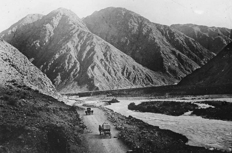Буамское ущелье. 15.05-15.10. 1897 г. Французский путешественник, этнограф и исследователь Поль Лаббе (Paul Labbe) во время своей масштабной экспедиции по Сибири и Туркестану.