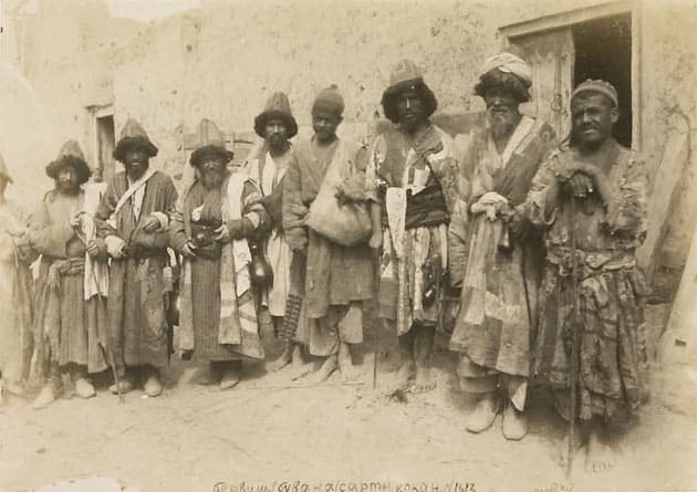 "Dervishes (Kokand)". Photo by N. Orde, late 1880s - early 1890s.
