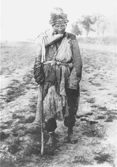 "Dervish (Baigush)". Photo by P. A. Leybin. The city of Verny. Photo from the magazine "Russian Turkestan".