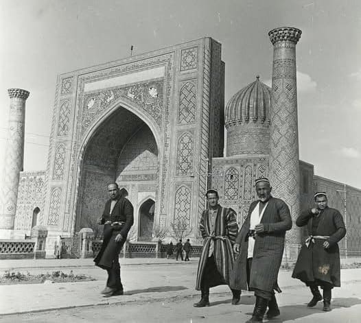 Samarkand. Sherdor Madrasah, 1957. Photo by: Ananiasz Zajączkowski https://pastvu.com/p/2506753