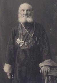 Первый настоятель храма был протоирей Алексей Шавров.