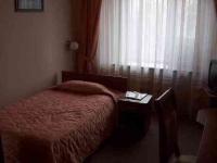 Single standard room.