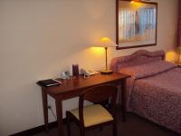 Standard room.