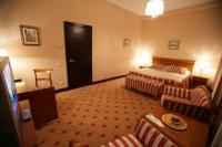 Suite room.