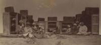 Продажа красного товара. 1870 год. Туркестанский альбом Кауфмана.