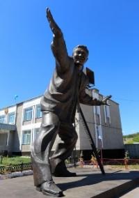 Памятник Ш. Айманову в Баянауле.