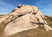 Boritastagan granite cliff.