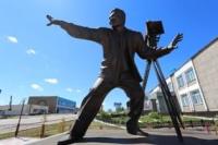 Monument to Shaken Aimanov in Bayanaul.