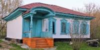 Дом, в котором располагался штаб Черкасской обороны в селе Черкасск. Фотография из Vikipedia.