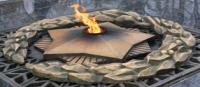 Вечный огонь памяти погибшим в Великой Отечественной войне.