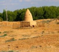 Мавзолей Кулак ата расположен на городище Созак. 2024 г.
