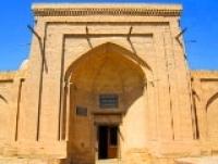 Abdulla-khan madrasah.