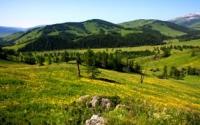 Горный хребет Азутау.