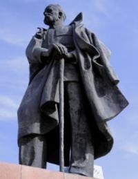 Monument Sadriddin Aini in Dushanbe.
