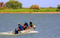 Travels on the Syr-Darya river.