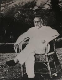 Sadriddin Aini on rest in Yalta.