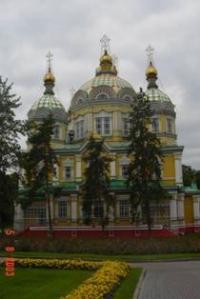 Кафедральный собор, архитекторов Борисоглебского и Зенкова. Алматы.