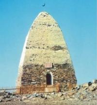 Mausoleum of Bayan-Sulu and Kozy-Korpesh. Photo from open sources of the 90s of the last century.