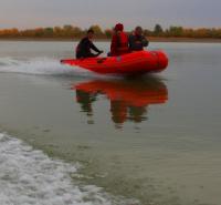 Прогулка на моторной лодке по реке Сыр-Дарье.