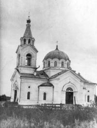Каменный Покровский собор 1882 года постройки. Разрушен стихией через 5 лет построен деревянный. Снесли в 1934 году.