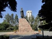 Monument Abai Kunanbaev. Prospectus Abai from here begins.