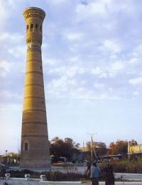 Vabkent Minaret.
