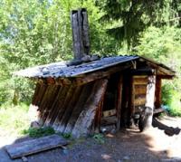 Hut "Sirota" in Ala-Kel gorge.