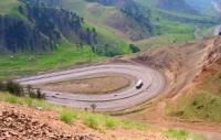 Pass Kamchik on road from Tashkent to Kokand.
