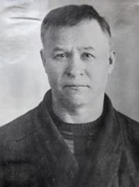 К.К.. Комаров. Секретарь Алматинского городского комитета комсомола. Комиссар первой массовой альпиниады на пик Алматинский. 1935 год. Из альбома Виктора Матвеевича Зимина.