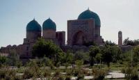 Kok Gumbaz Mosque.