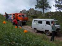 A stop on pass Alataisky.
