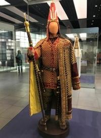 Золотой человек найденный при раскопках на Берельском кургане.