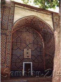 Abdi-Darun mausoleum.